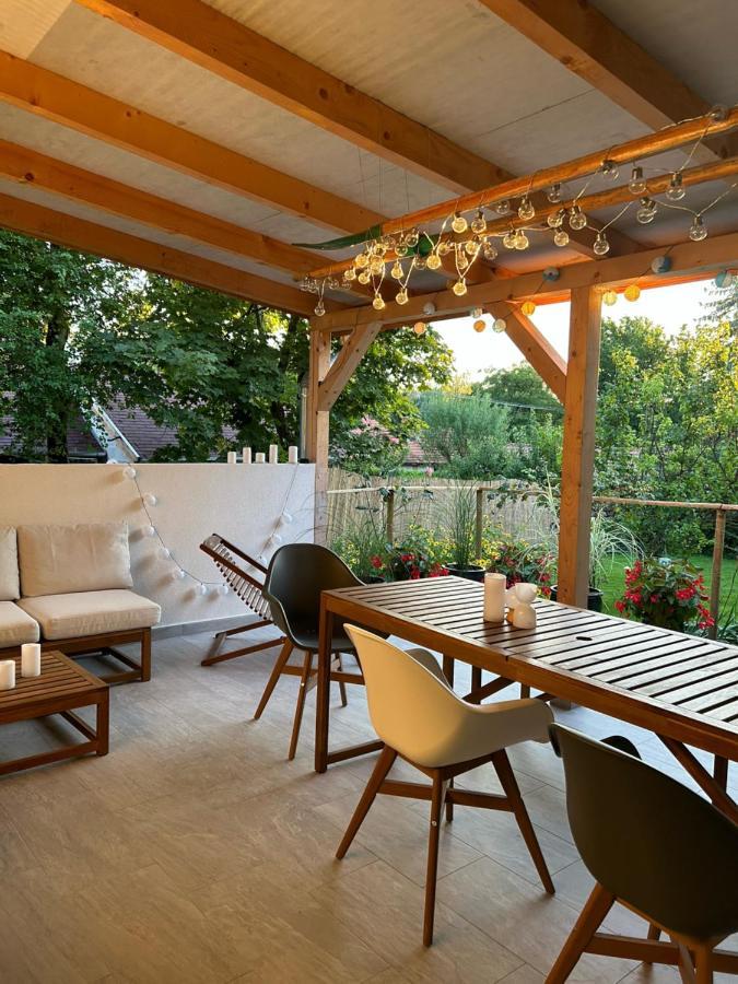 Kisvirag Vendeghaz Villa Balatonvilágos Eksteriør bilde